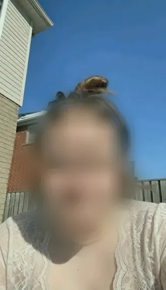 Alina, 37