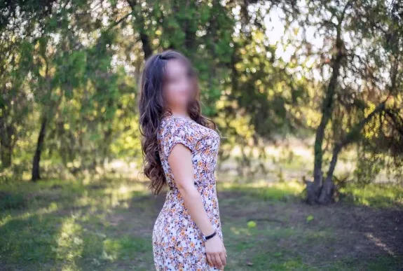 Ayse, 39