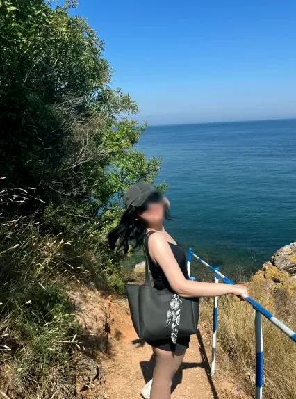 Elisa, 22