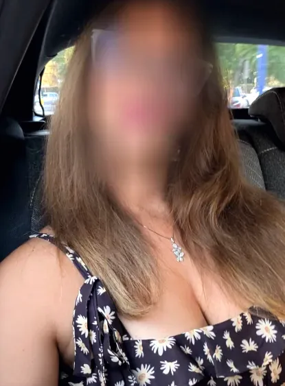 Hannah, 30