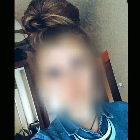 Isabell, 34