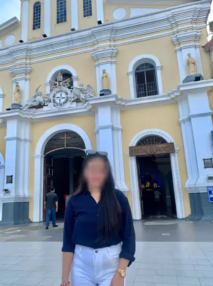 Johanna, 24