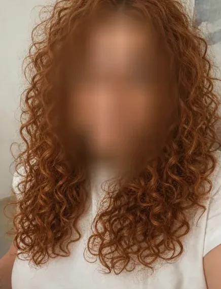 Yasmin, 30
